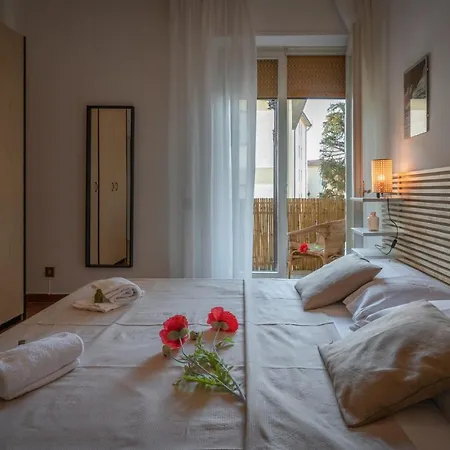 Welcome To Casa Di - Your Friendly Retreat With Terrace And Parking *