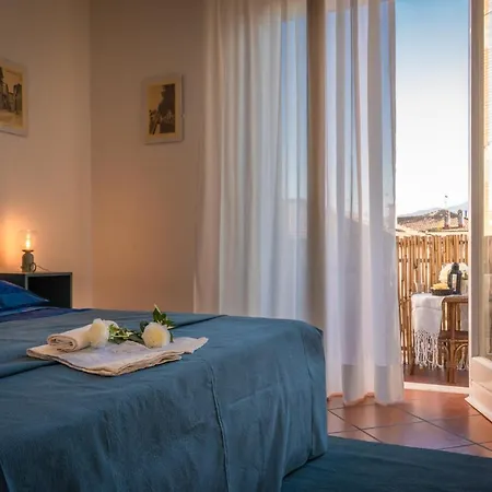Welcome To Casa Di - Your Friendly Retreat With Terrace And Parking *