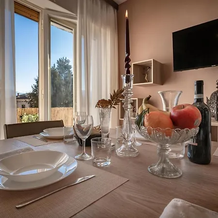 Welcome To Casa Di - Your Friendly Retreat With Terrace And Parking