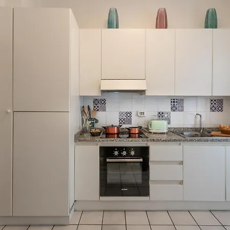 Welcome To Casa Di - Your Friendly Retreat With Terrace And Parking Lucca