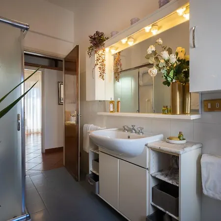 Apartment Welcome To Casa Di - Your Friendly Retreat With Terrace And Parking Lucca